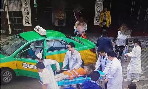 拖欠工资，车中产子，正邦人力